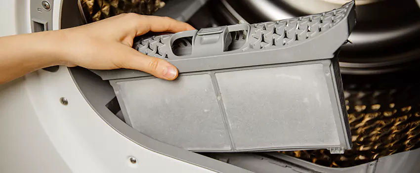 Signs Of A Clogged Dryer Lint Trap in Cerritos, California